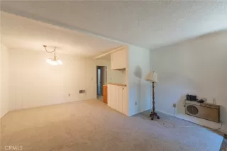 Photo #5: OC23045677 Listing