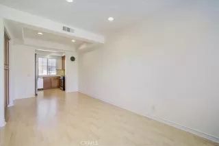 Photo #5: OC23045867 Listing 