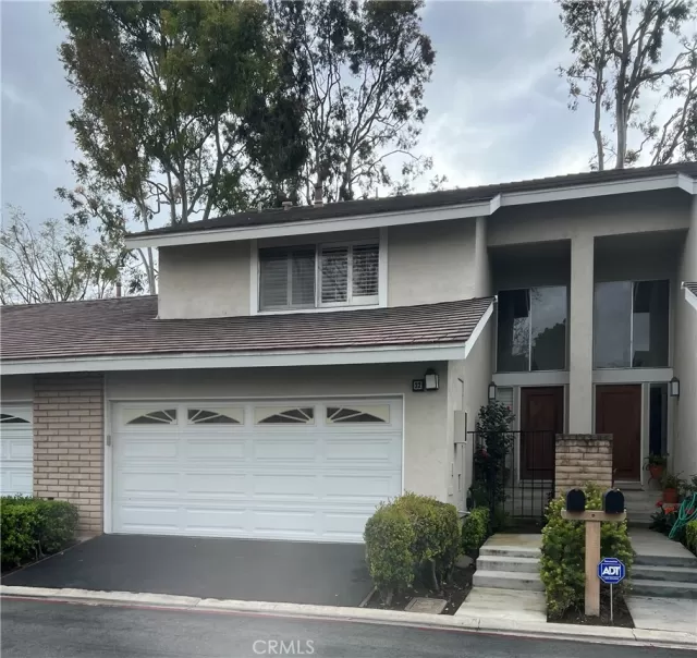 MLS: OC23046214 Condo For Sale