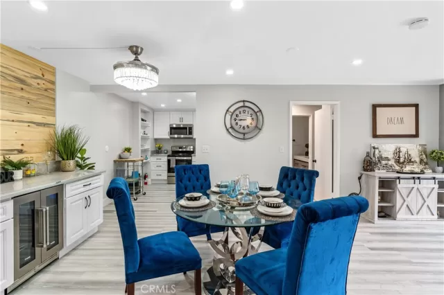 MLS: OC23046531 Condo For Sale