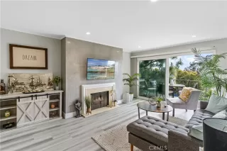 Photo #4: OC23046531 Listing 