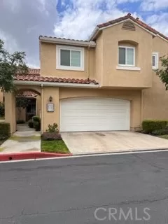 MLS: OC23046590 Condo For Sale