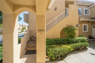 Photo #4: OC23046590 Listing 