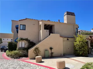 Photo #2: OC23047115 Listing 