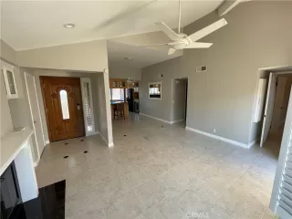 Photo #6: OC23047115 Listing 