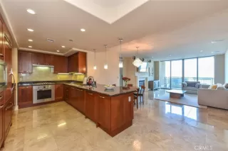 Photo #2: OC23047172 Listing 