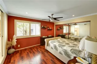 Photo #2: OC23047287 Listing 