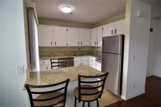 Photo #3: OC23047385 Listing 