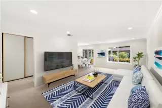 Photo #2: OC23047399 Listing