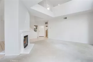 Photo #3: OC23047439 Listing 