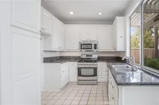 Photo #6: OC23047439 Listing 