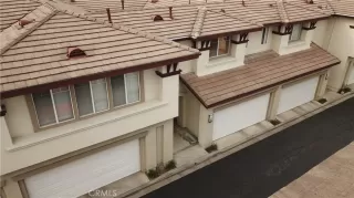 Photo #5: OC23047461 Listing