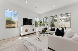 Photo #6: OC23048208 Listing