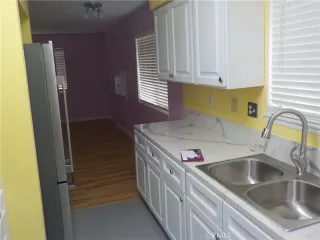 Photo #3: OC23048256 Listing 