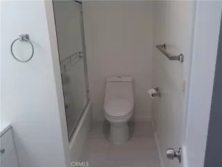 Photo #4: OC23048256 Listing 