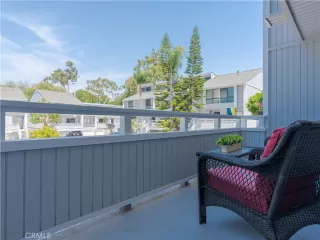 Photo #5: OC23048550 Listing 