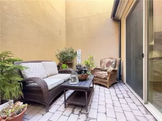 Photo #6: OC23048633 Listing