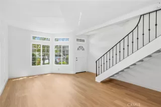 Photo #4: OC23048714 Listing 