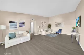 Photo #3: OC23048806 Listing