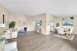 Photo #4: OC23048806 Listing