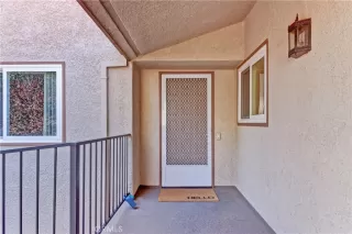 Photo #2: OC23048837 Listing