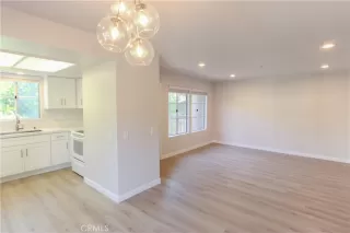 Photo #2: OC23049446 Listing 