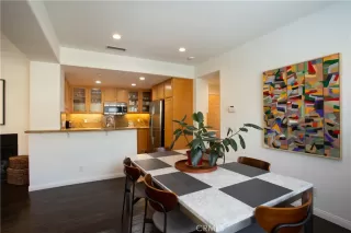 Photo #5: OC23049527 Listing 