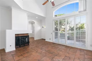 Photo #3: OC23049813 Listing 