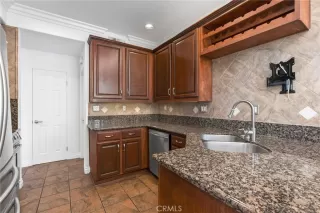 Photo #6: OC23049813 Listing 