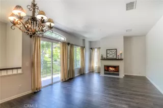 Photo #5: OC23049816 Listing 