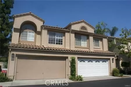 MLS: OC23049907 Condo For Sale