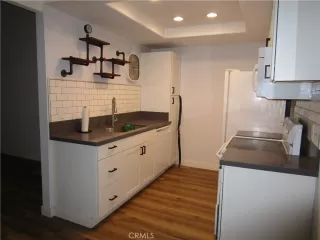 Photo #3: OC23050027 Listing 