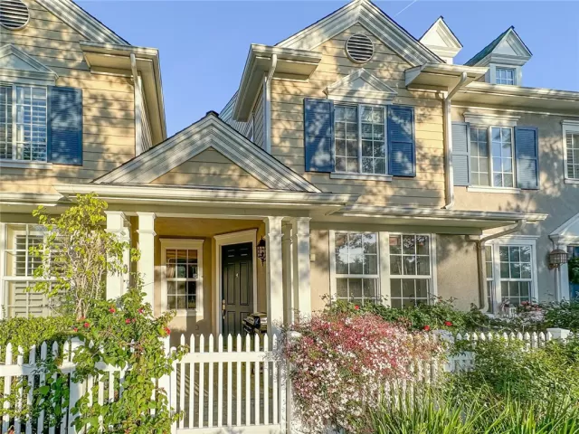 MLS: OC23050123 Condo For Sale