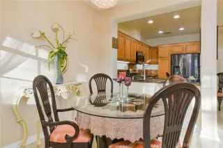 Photo #6: OC23050123 Listing 