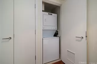 Photo #4: OC23050428 Listing 