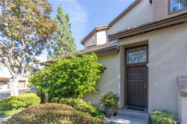 MLS: OC23050510 Condo For Sale