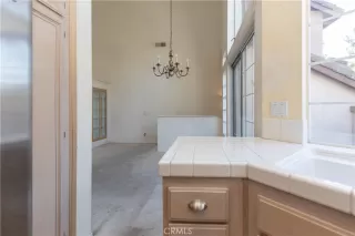 Photo #6: OC23050510 Listing 