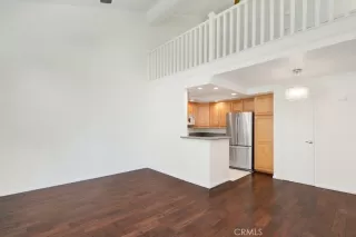 Photo #5: OC23050712 Listing 