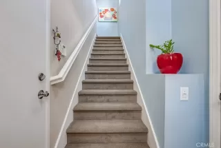 Photo #3: OC23050960 Listing