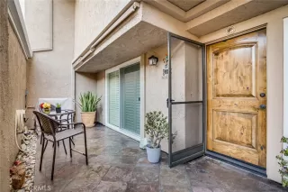 Photo #5: OC23051375 Listing 