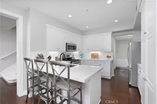 Photo #5: OC23051476 Listing 