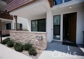 MLS: OC23051659 Condo For Sale