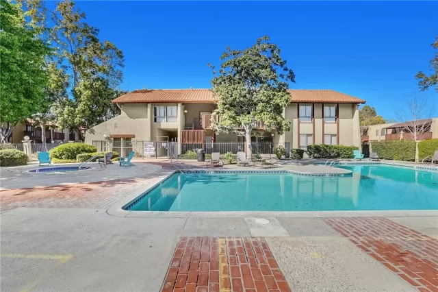 MLS: OC23051674 Condo For Sale