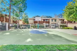 Photo #5: OC23051674 Listing