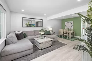 Photo #4: OC23051802 Listing