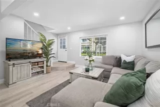 Photo #5: OC23051802 Listing