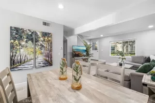 Photo #6: OC23051802 Listing