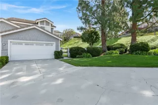 Photo #3: OC23051822 Listing 