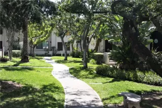 Photo #6: OC23051894 Listing 