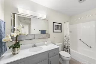 Photo #6: OC23051905 Listing